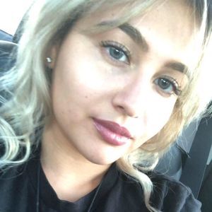 Meet your Posher, Raquel